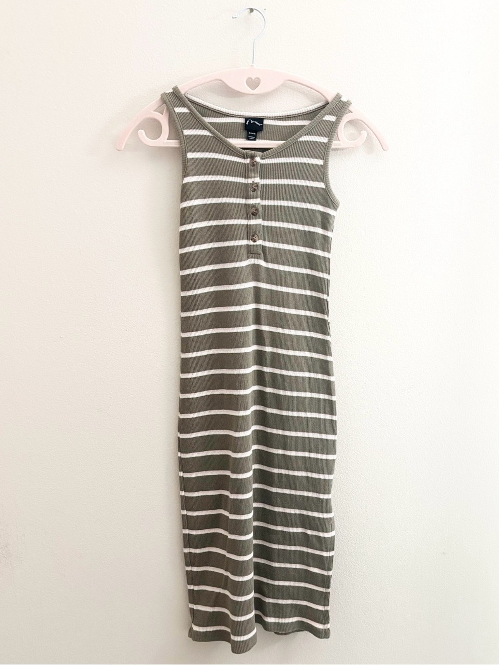 5/$25 🩷 Art Class Striped Olive & White Ribbed Tank Dress